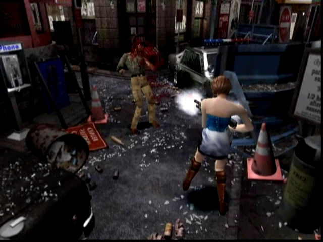 Resident Evil 3 Nemesis показывает женщину, стреляющую в зомби на улице.